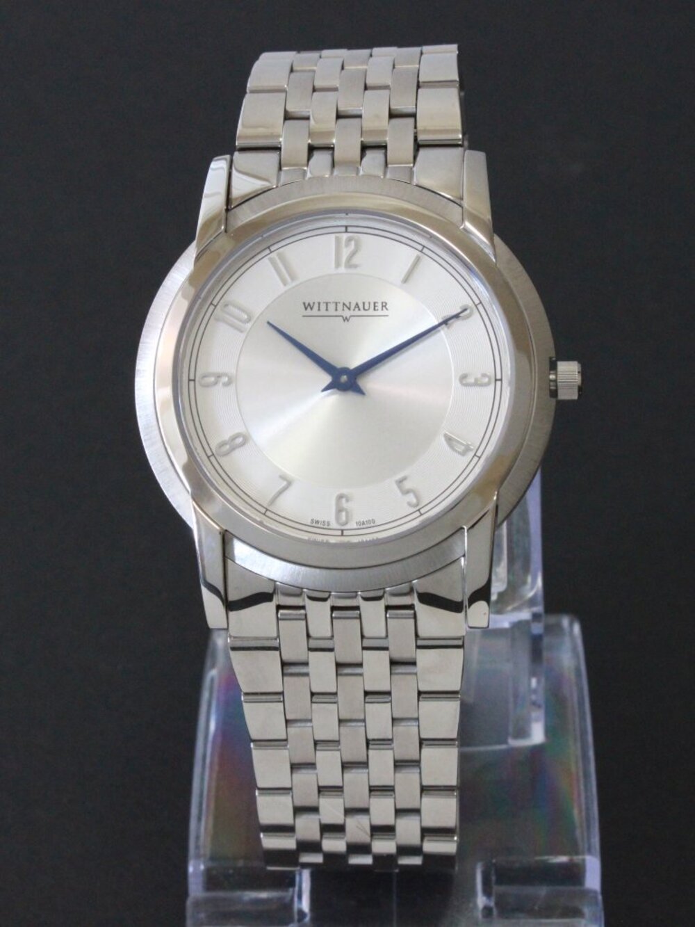 Wittnauer Men's Swiss Quartz Watch Silver Dial Applied Indices Blue Hands  39mm - Picture 13 of 13